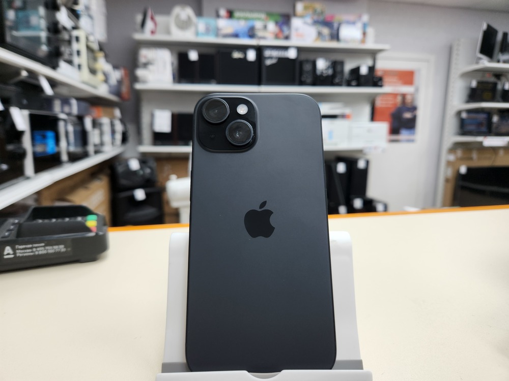 Смартфон Apple Iphone 15 256Gb