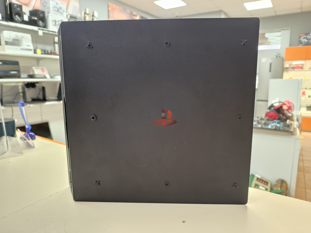 Игровая приставка PlayStation 4 Pro 1Tb