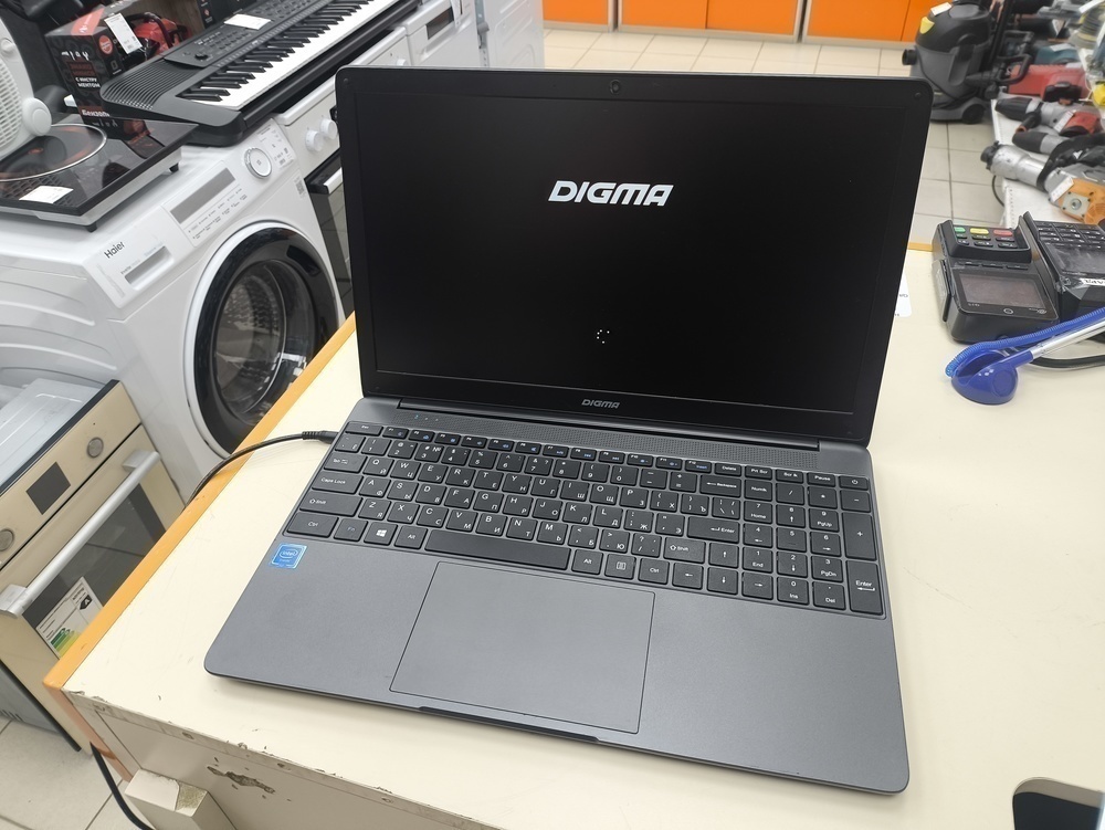 Ноутбук DIGMA EVE 15 P417; Pentium J3710, Нет, 4 Гб, 128 Гб, Нет