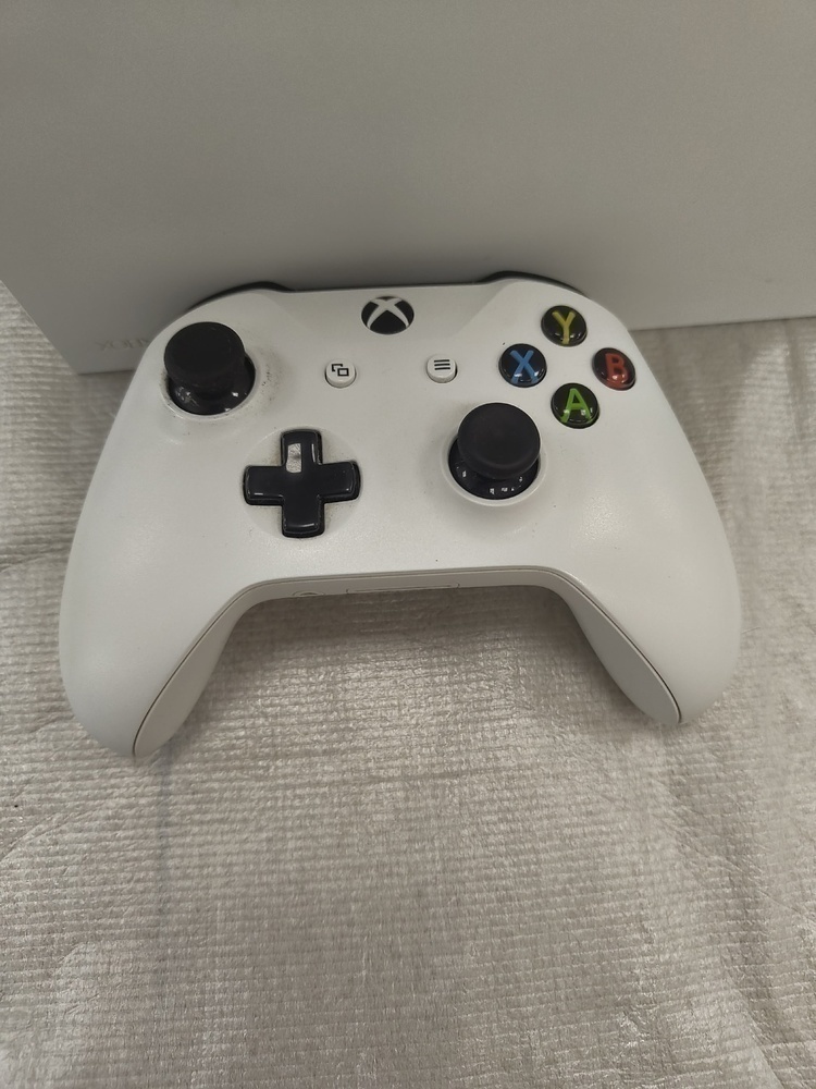 Игровая приставка Xbox One S 1TB
