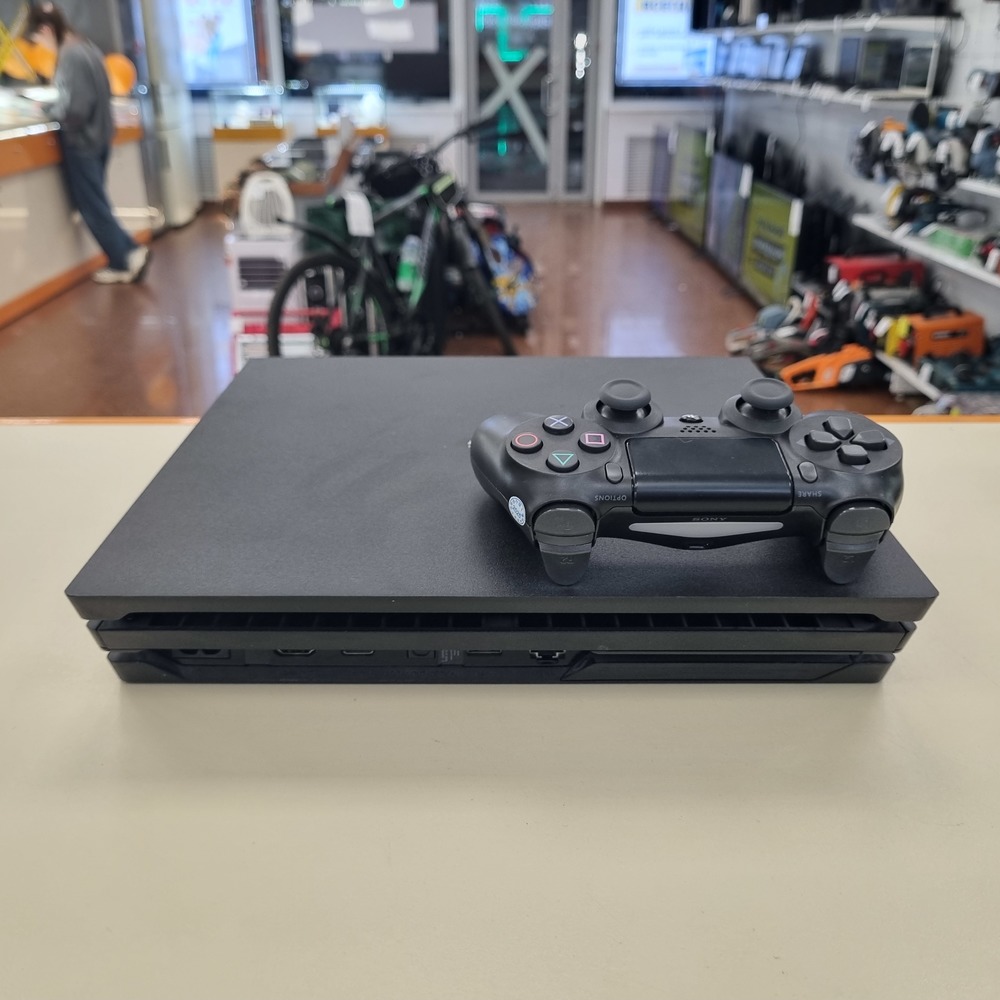 Игровая приставка PlayStation 4 Pro 1Tb Игровая приставка PlayStation 4 Pro 1Tb