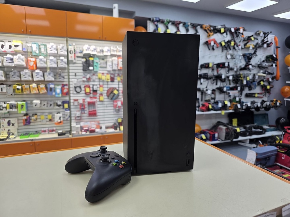 Игровая приставка Xbox Series X 1Tb Игровая приставка Xbox Series X 1Tb