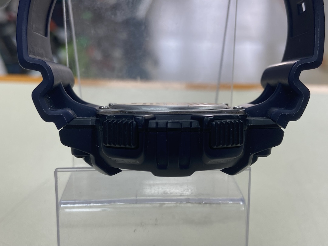Часы наручные Casio AEQ-11-W-2A