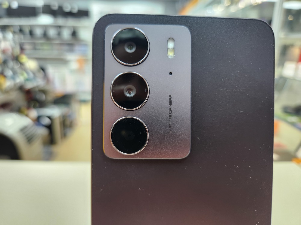 Смартфон Realme C75 8/256