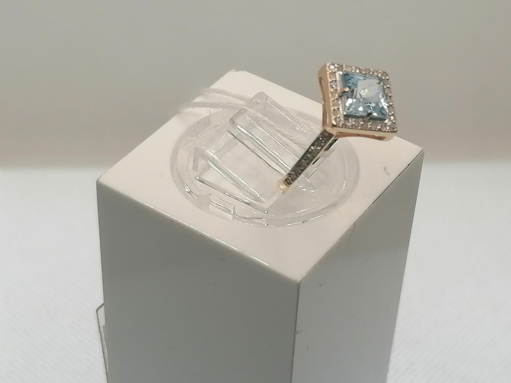 КОЛКМИ585 КОЛЬЦО С КАМНЯМИ (Au 585)