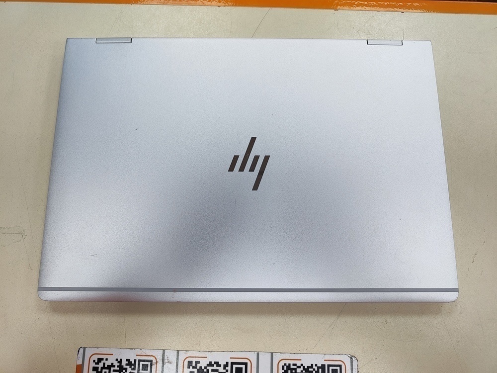 Ноутбук HP hsn-104c; Core i5-7300U, Intel UHD Graphics, 8 Гб, 256 Гб, Нет