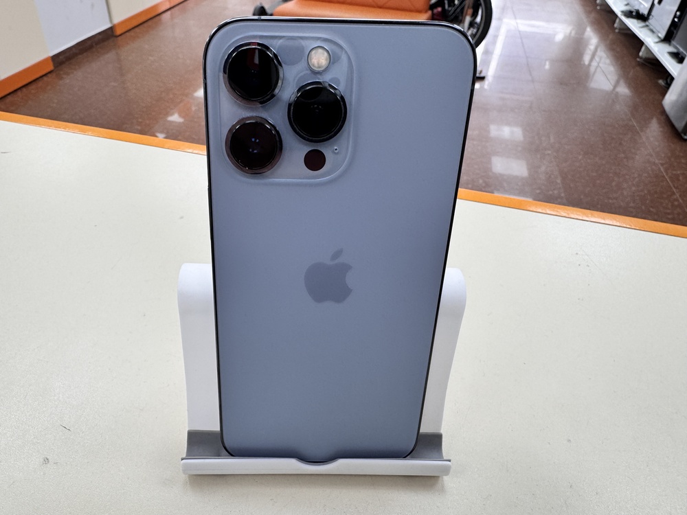 Смартфон Apple iPhone 13 Pro 128Gb