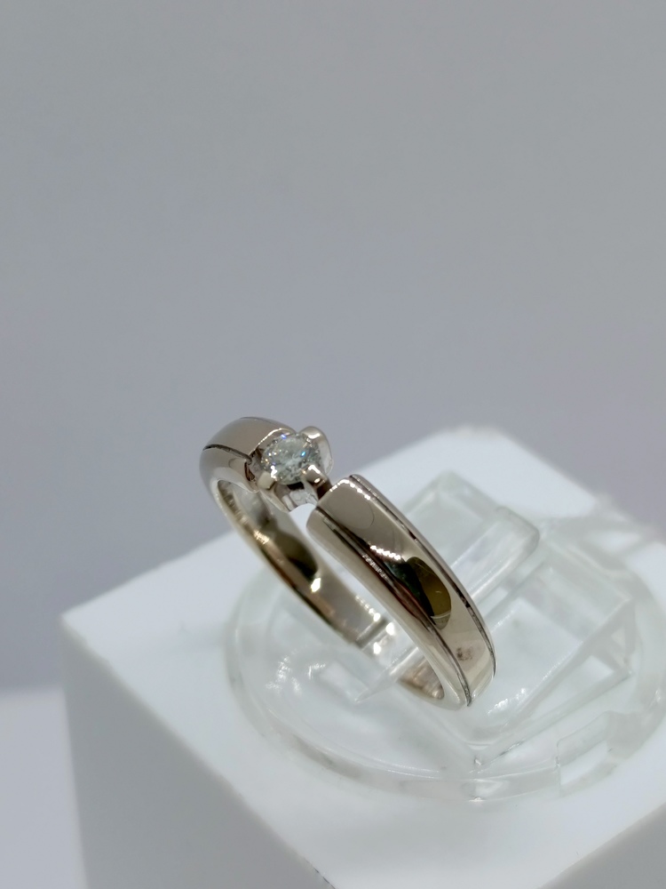 КОЛЬЦО БРИЛЛИАНТ Au 585