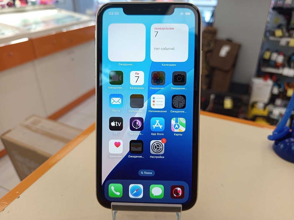 Смартфон Apple iPhone 11 64Gb