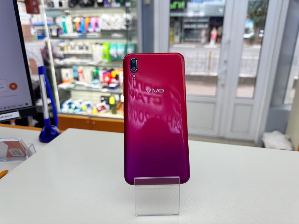 Смартфон Vivo Y93 4/64 (1815)