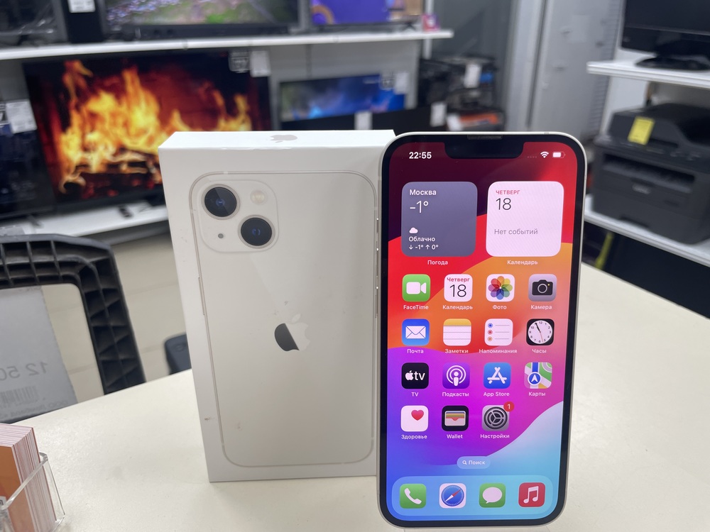 Смартфон Apple iPhone 13 256Gb