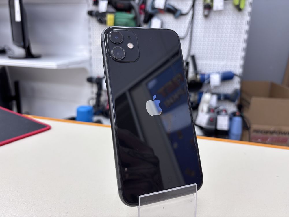 Смартфон Apple iPhone 11 64Gb