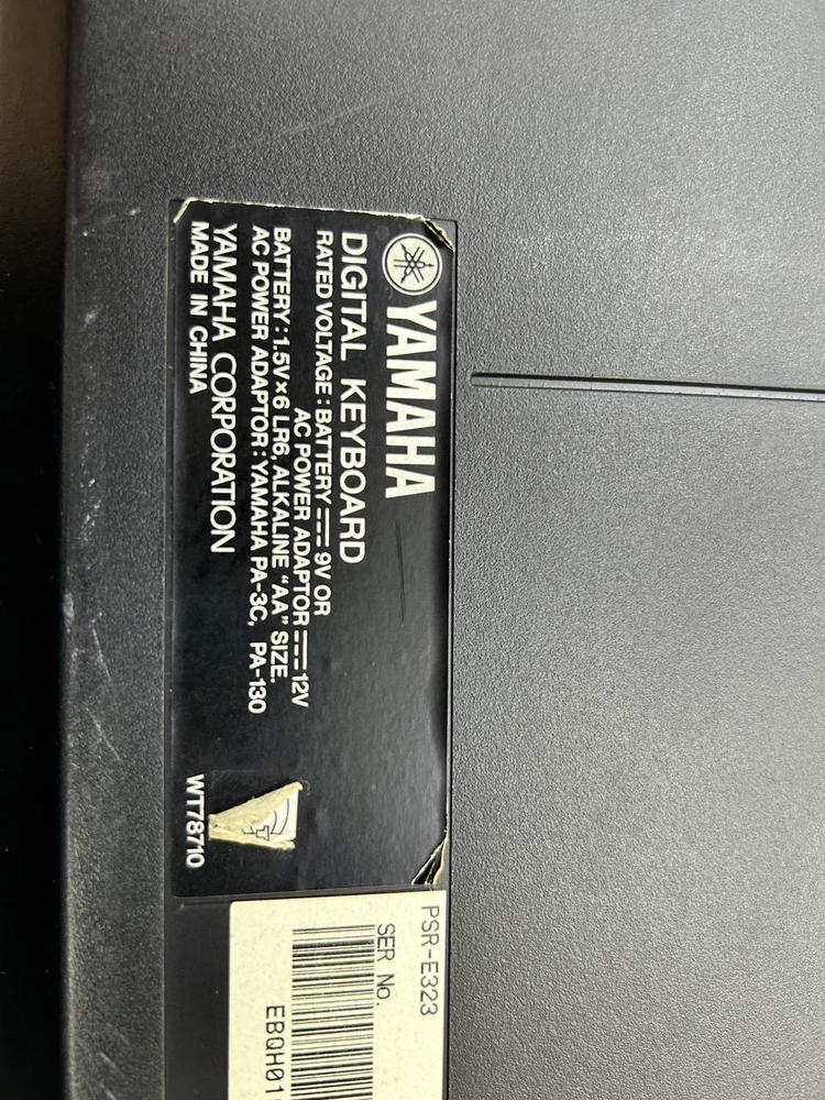 Синтезатор Yamaha E323