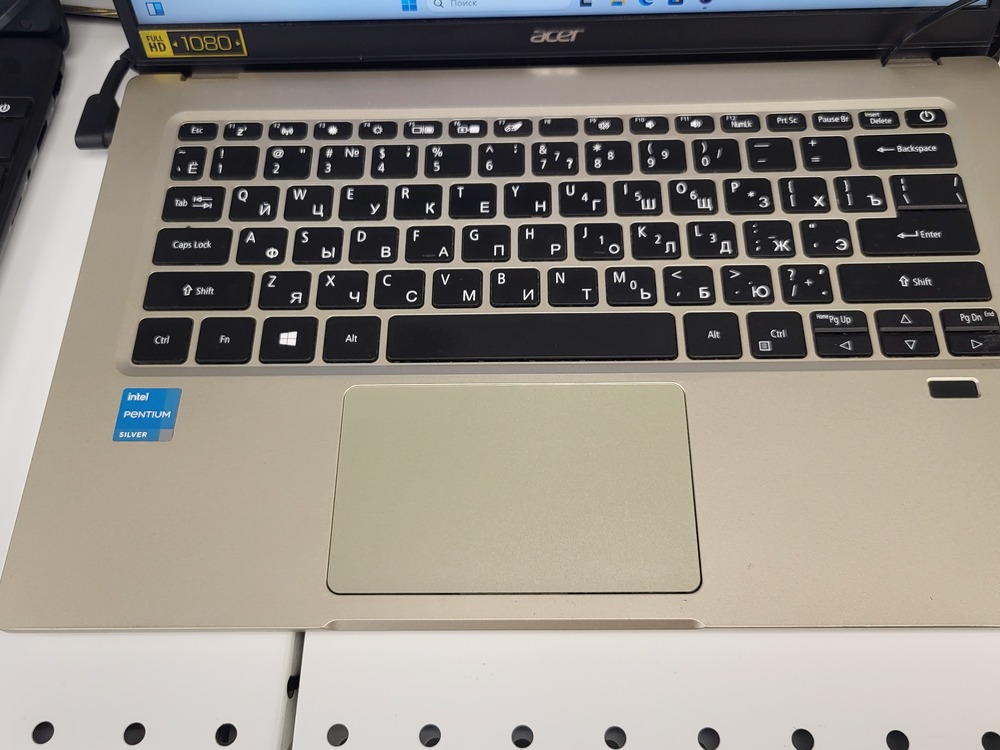 Ноутбук Acer; Pentium P6000, Intel UHD Graphics 600, 4 Гб, 128 Гб, Нет