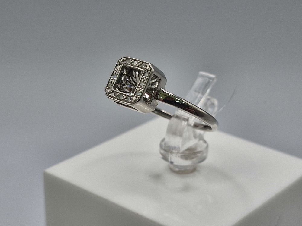 01-12-5903-31-00 КОЛЬЦО БРИЛЛИАНТ (Au 585)