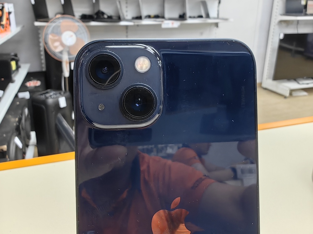 Смартфон Apple iPhone 13 128Gb