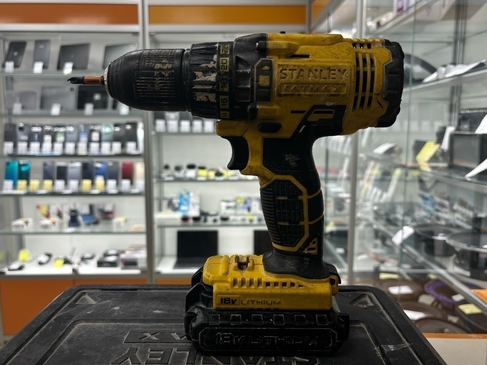 Шуруповерт Stanley Fatmax SBD710D2K;