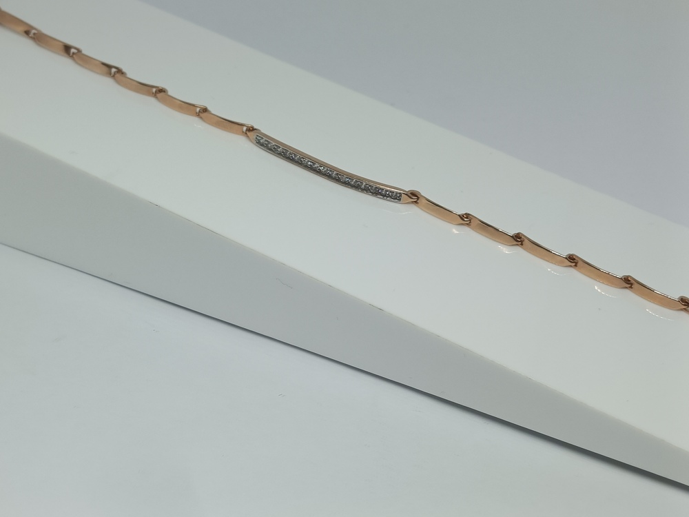 Б585 БРАСЛЕТ С КАМНЯМИ (Au 585)