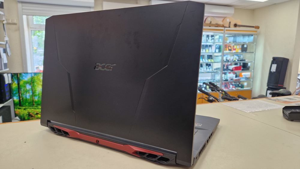 Ноутбук Acer Nitro 5; Ryzen 7 5800H, GeForce RTX 3070, 32 Гб, 1 Tb, Нет