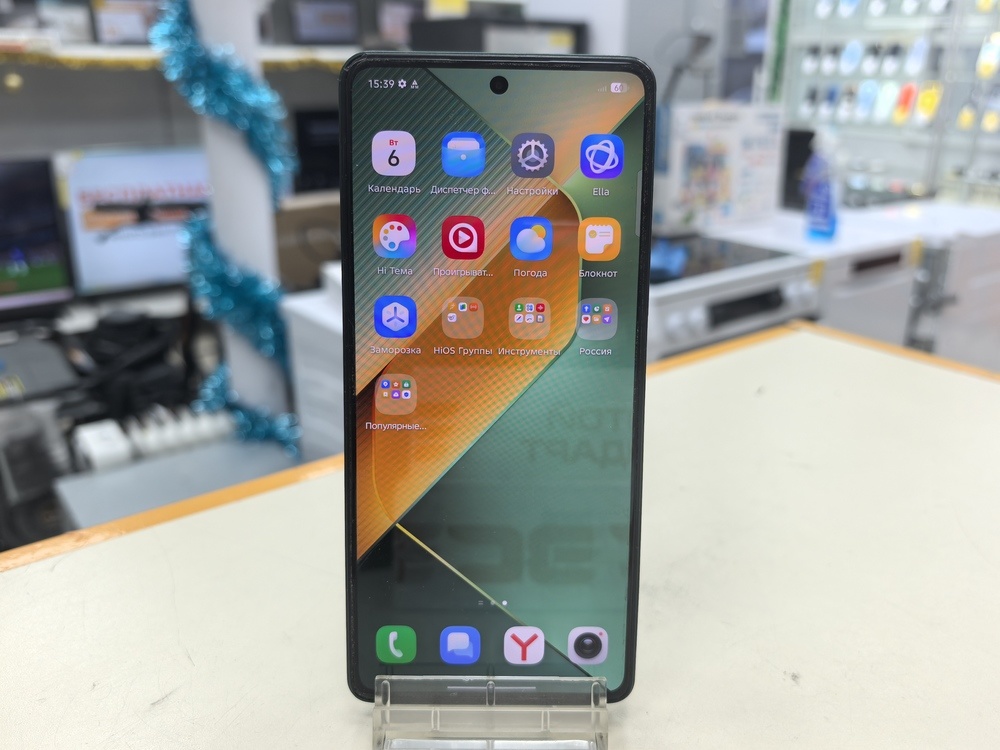 Смартфон Tecno Pova 6 8/256