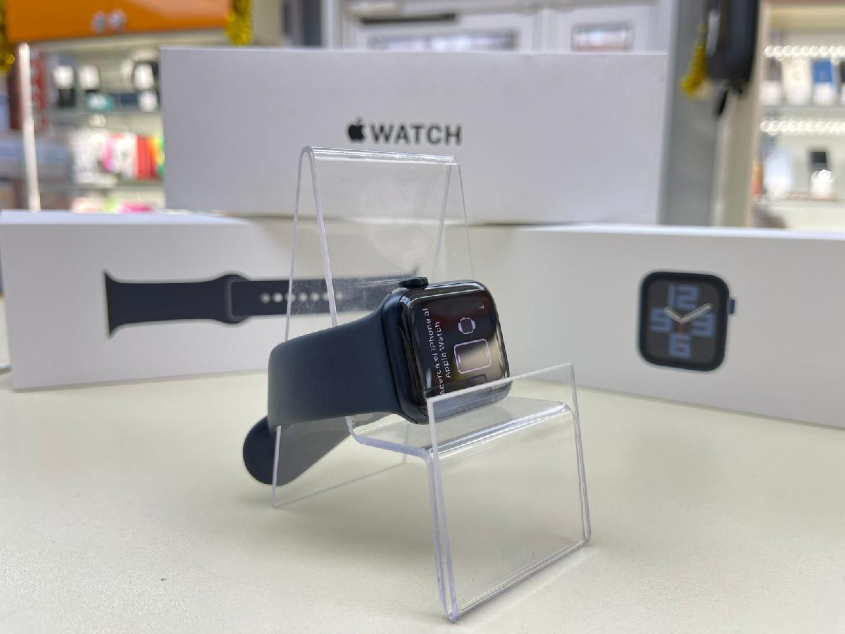 Смарт-часы Apple Watch SE 2022 40mm