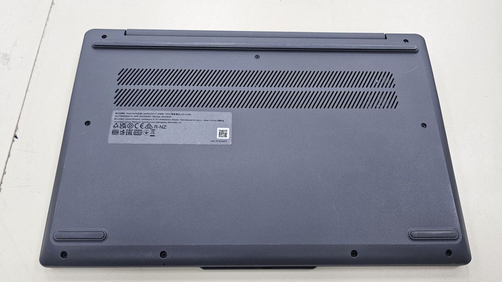 Ноутбук Lenovo; Ryzen 7 7730U, AMD Graphics, 8 Гб, 500 Гб, Нет
