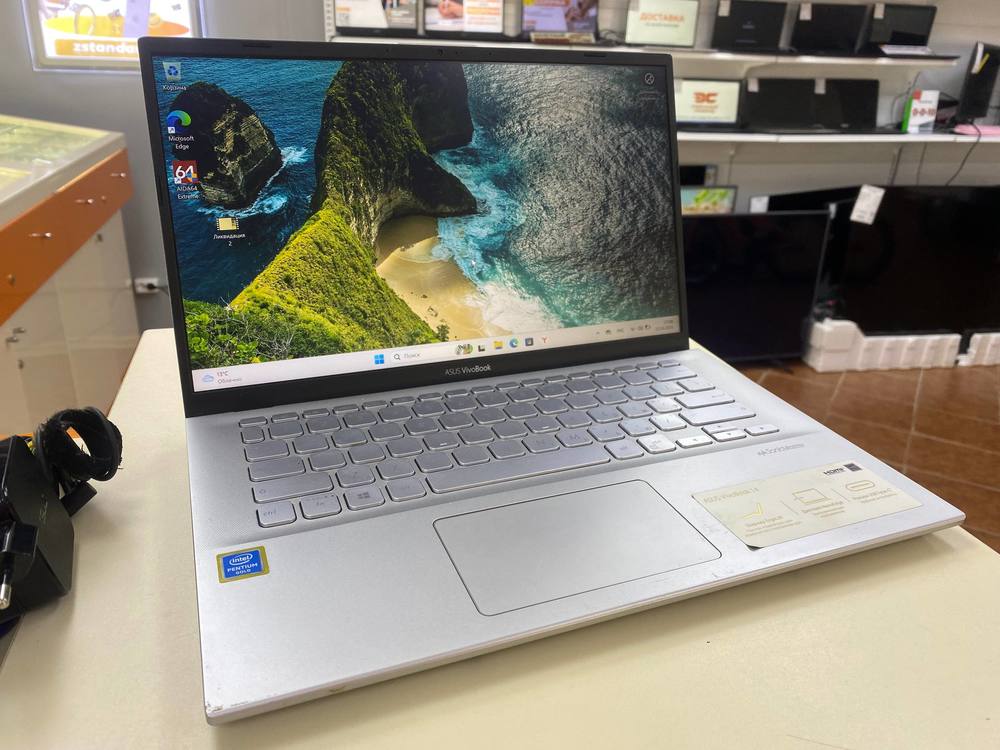Ноутбук ASUS Vivobook 14; Pentium 5405U, Intel UHD Graphics 610, 4 Гб, 120 Гб, Нет