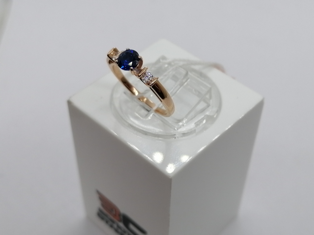 КОЛЬЦО С КАМНЯМИ (Au 585)