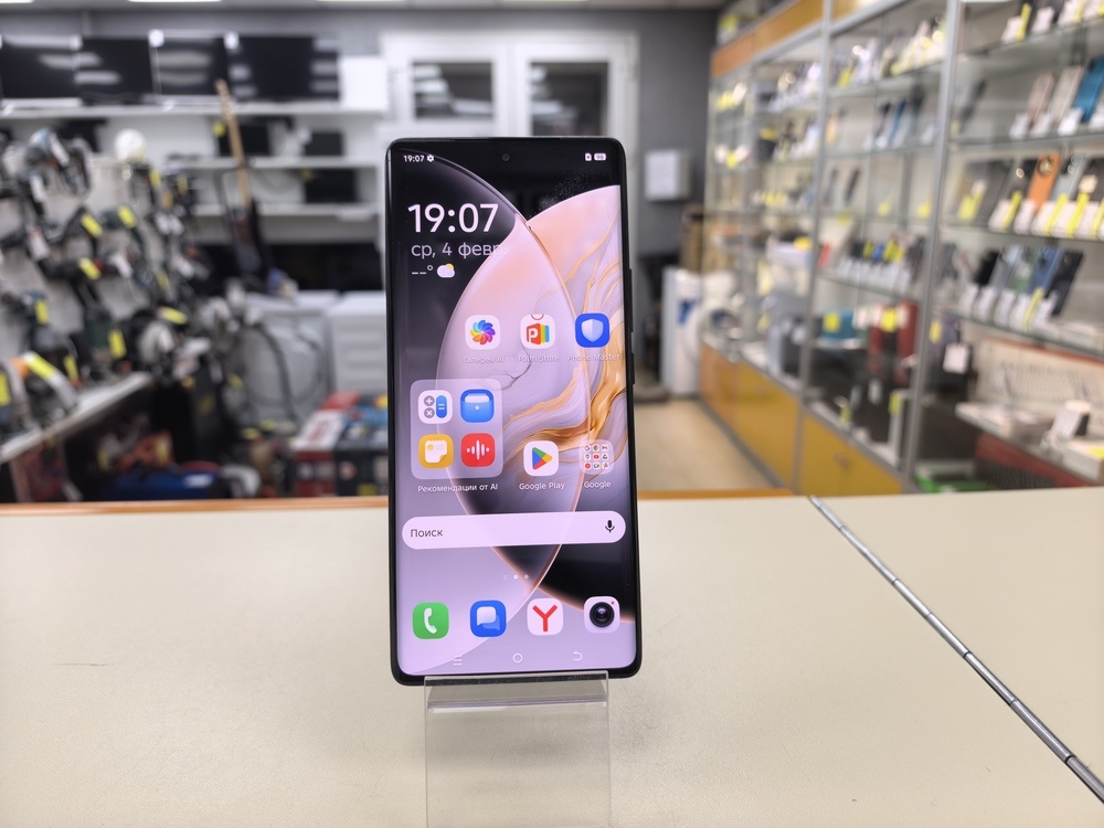 Смартфон Tecno Camon 30S 6/128