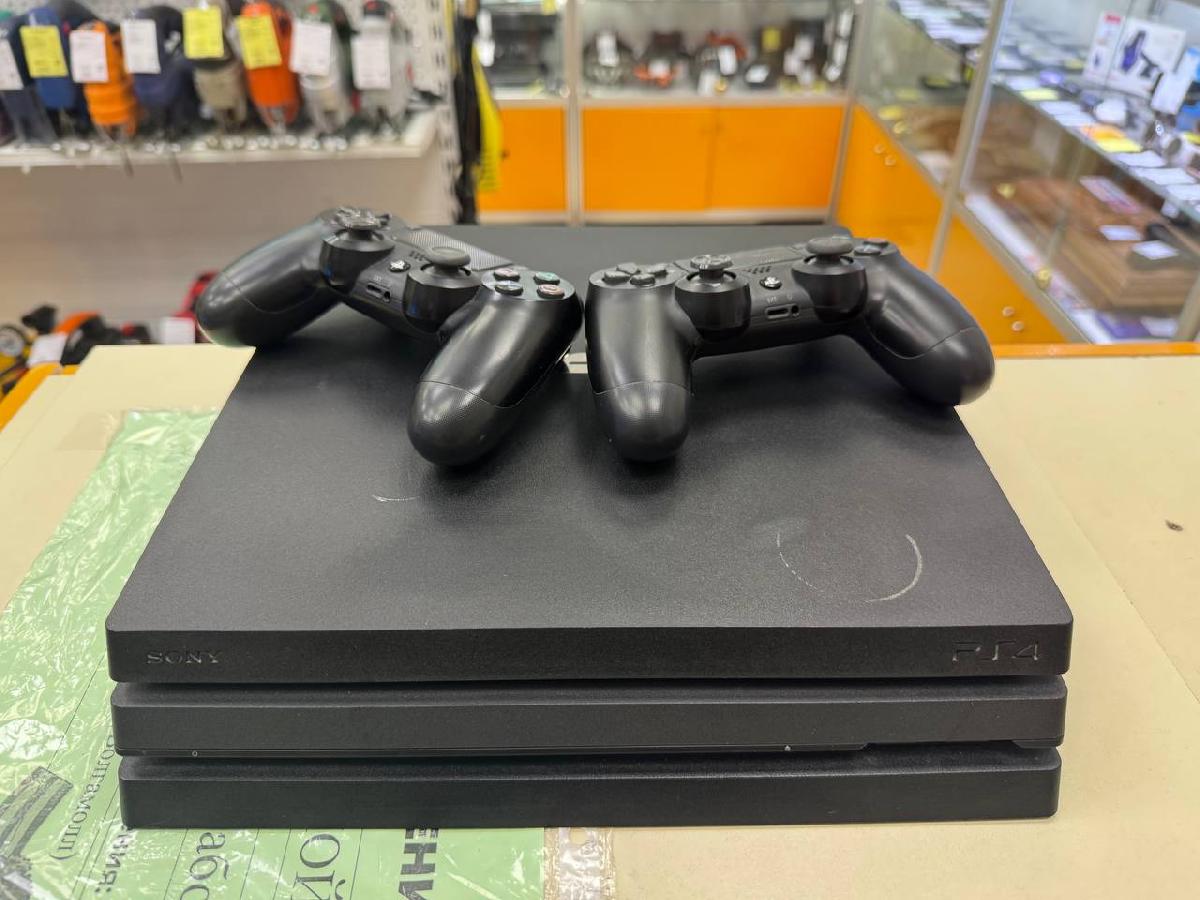 Игровая приставка PlayStation 4 Pro 1Tb
