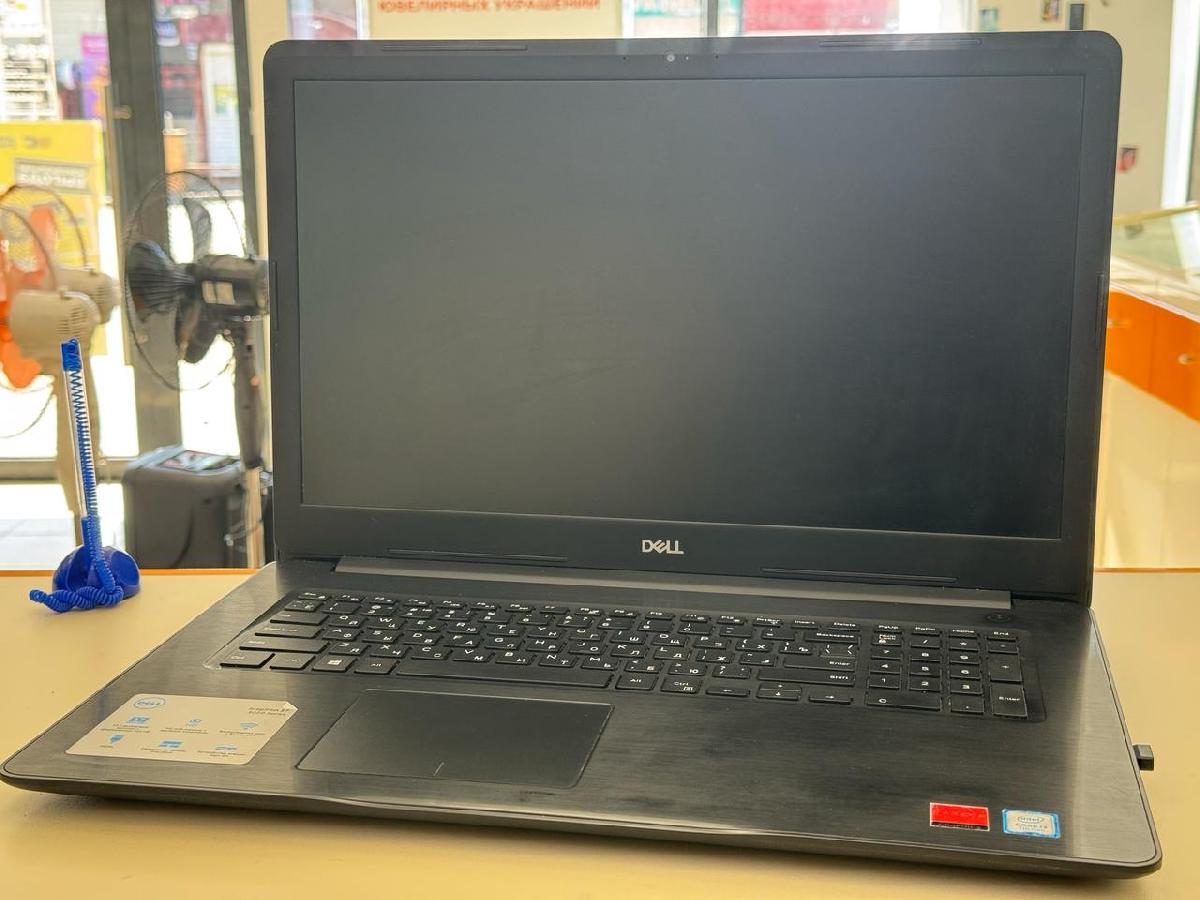 Ноутбук DELL inspirion 17 5000 series; Core i3-7020U, Radeon R7 M460, 4 Гб, Нет, 1 Tb