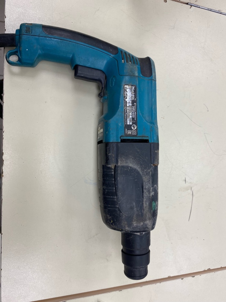 Перфоратор Makita HR2450FT