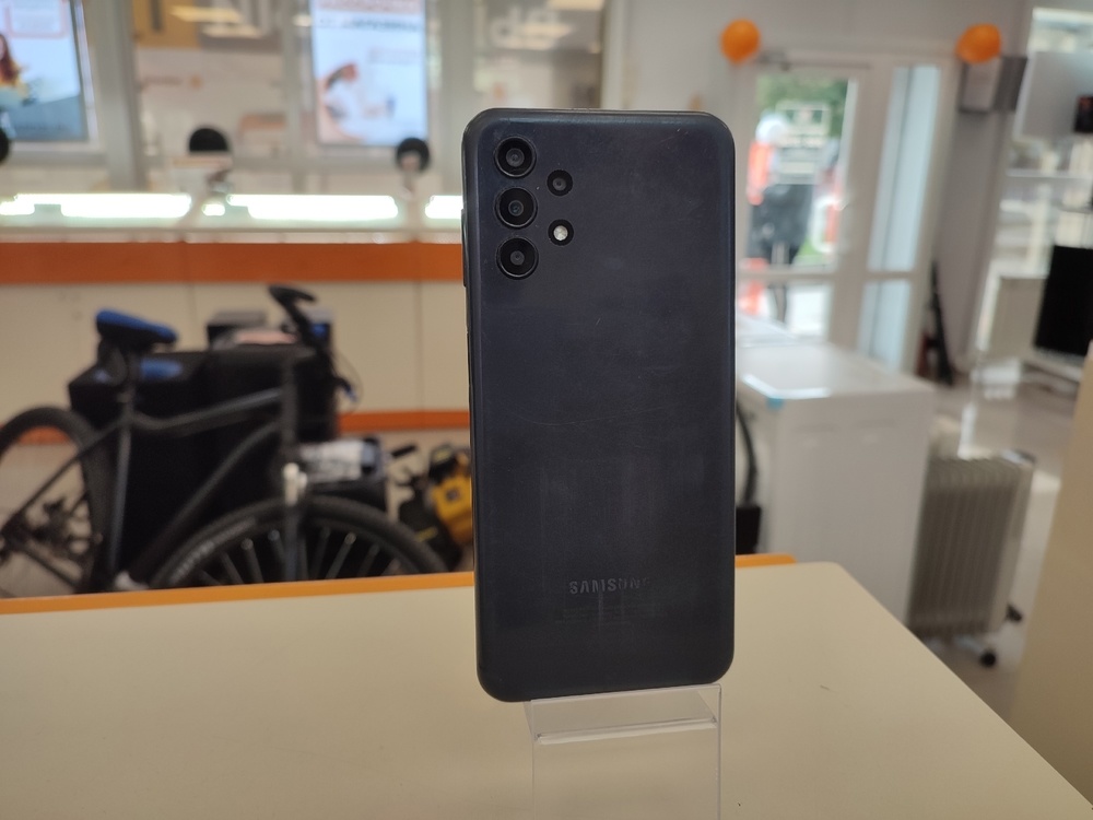 Смартфон Samsung Galaxy A13 4/64