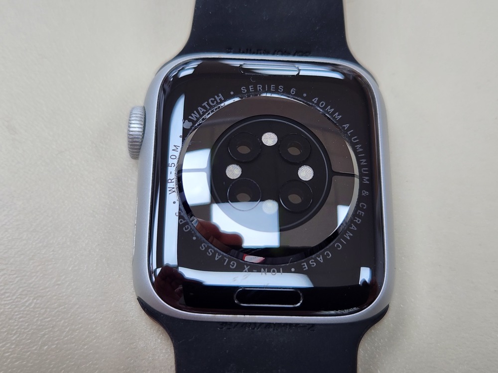 Смарт-часы Apple Watch Series 6 40mm