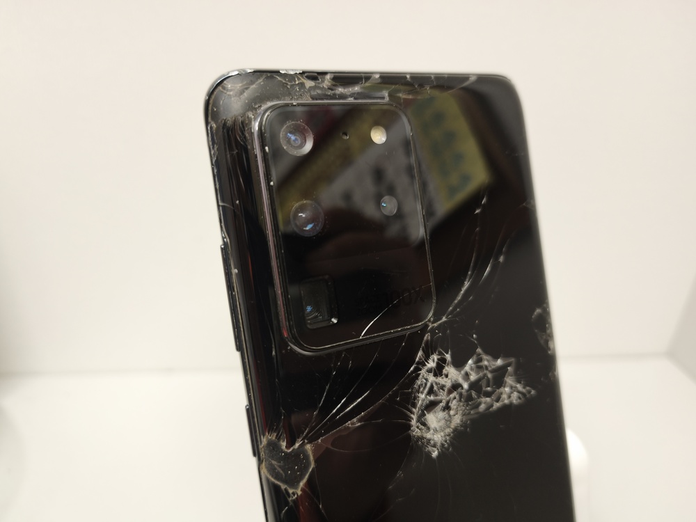Смартфон Samsung Galaxy S20 Ultra 12/128