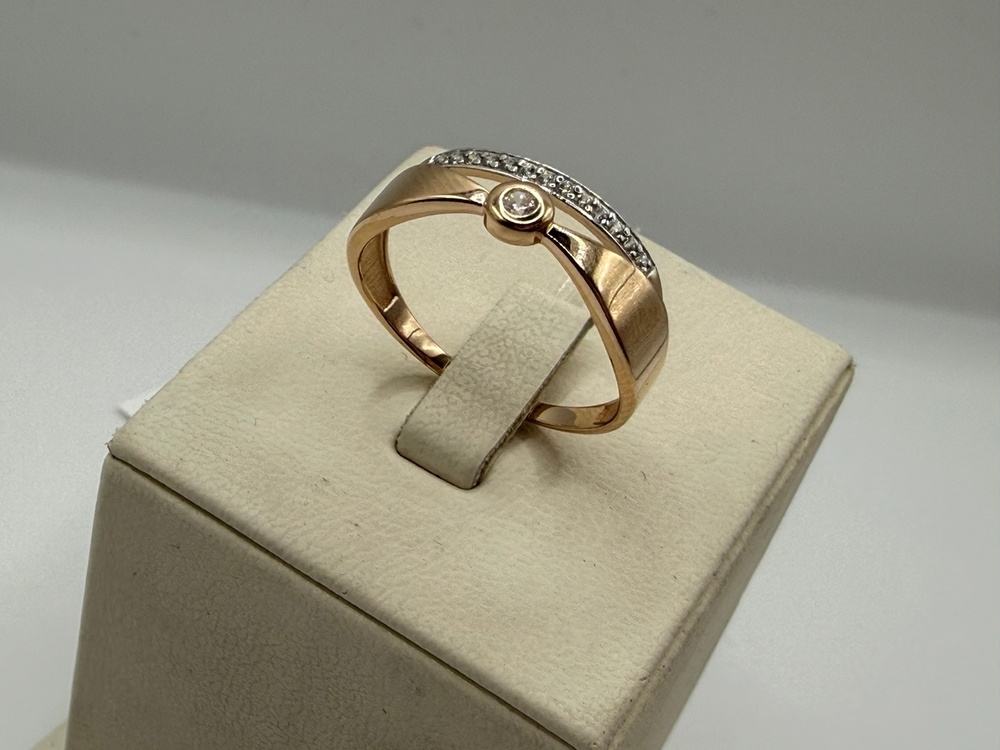 КОЛЬЦО С КАМНЯМИ (Au 585)