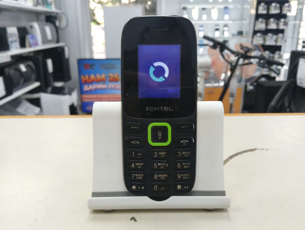 Смартфон Fontel FP200