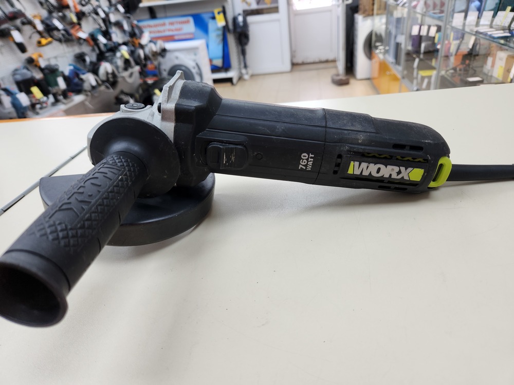 Угловая шлифмашина Worx WU744