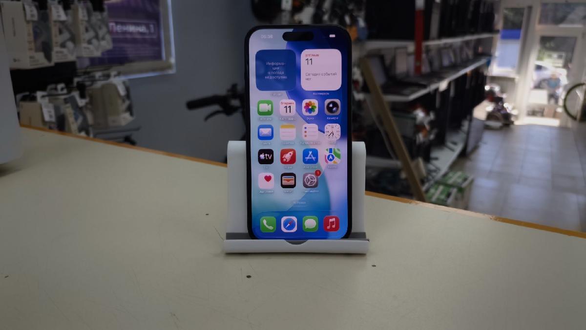 Смартфон Apple Iphone 15 128Gb