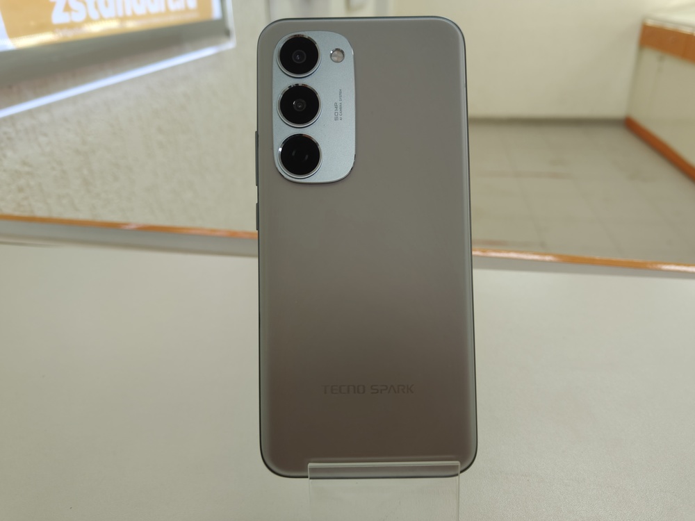 Смартфон Tecno Spark 40 Pro+ 8/256