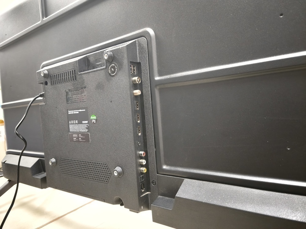 LED Телевизор SBER SDS-43F2120B