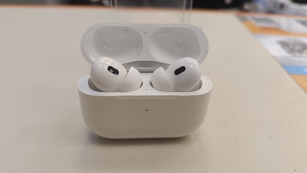 Наушники беспроводные Apple AirPods Pro 2 Gen
