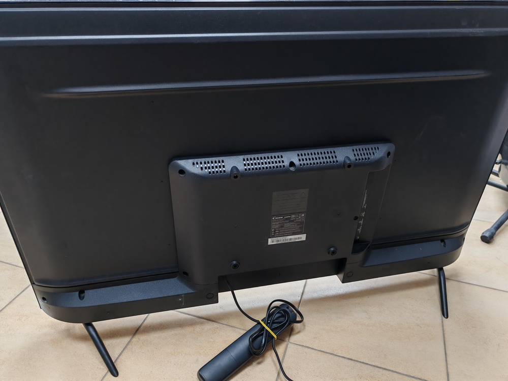 LED Телевизор Candy Uno 43