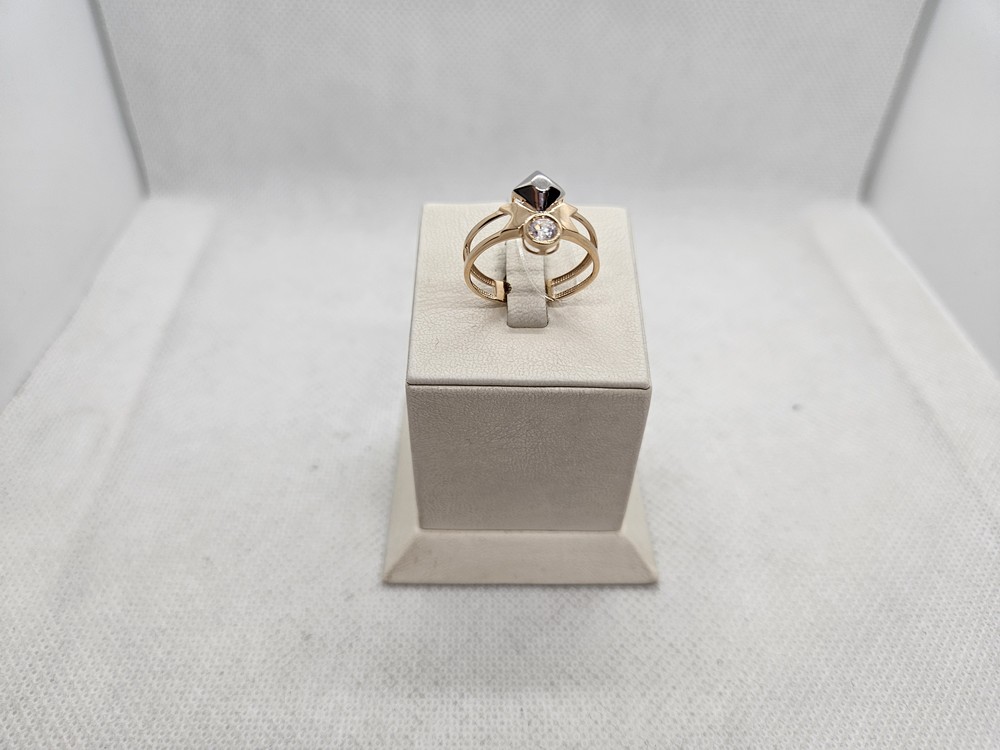 КОЛЬЦО С КАМНЕМ (Au 585)