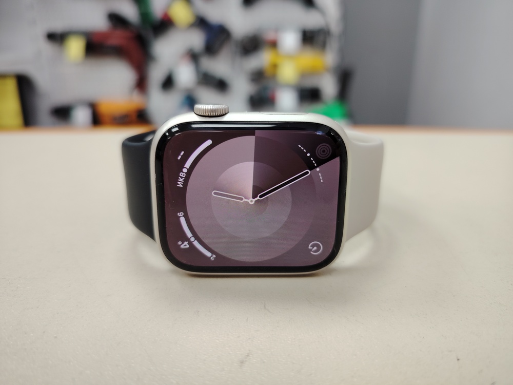 Смарт-часы Apple Watch Series 7 45mm