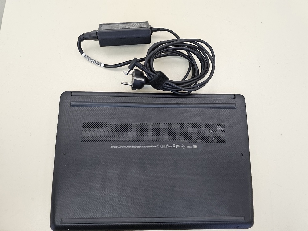 Ноутбук HP; Pentium N5030, Intel UHD Graphics 605, 8 Гб, 256 Гб, Нет