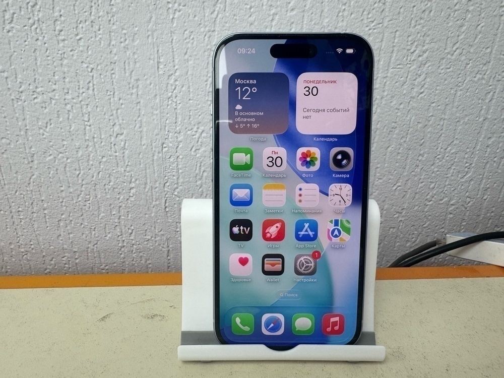 Смартфон Apple Iphone 15 128Gb