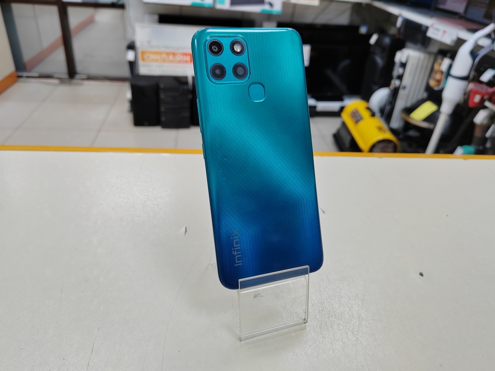 Смартфон Infinix Smart 6 2/32