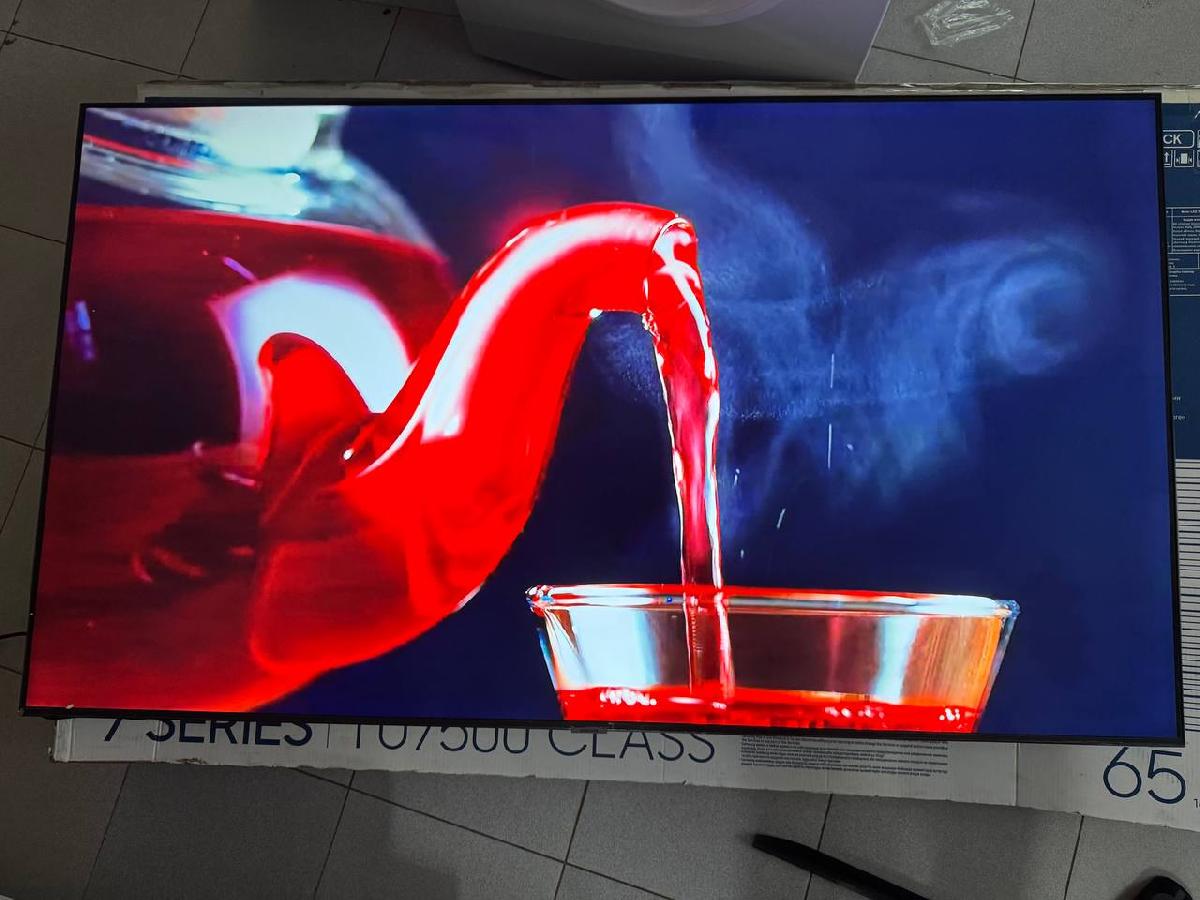 LED Телевизор Samsung UE65TU7640U