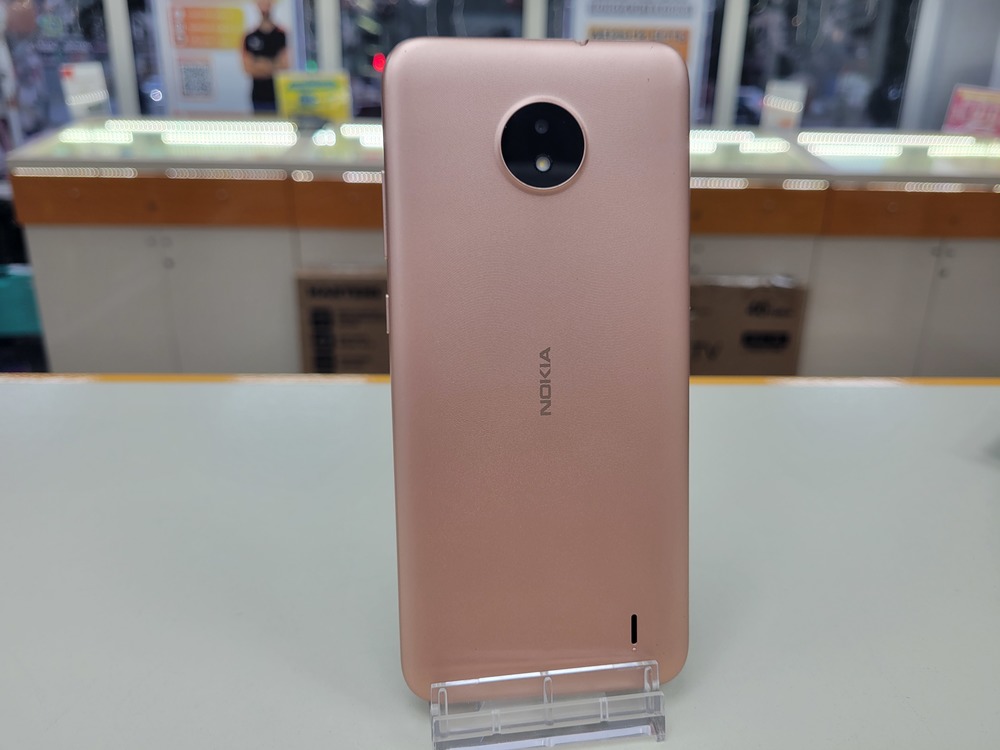 Смартфон Nokia C20